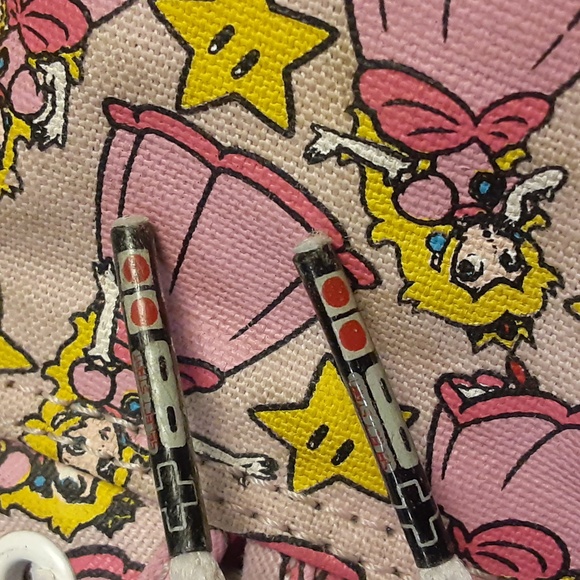 VANS Authentic x Nintendo Princess Peach Women's 6.0 Men's 4.5 Limited Edition - Picture 10 of 11